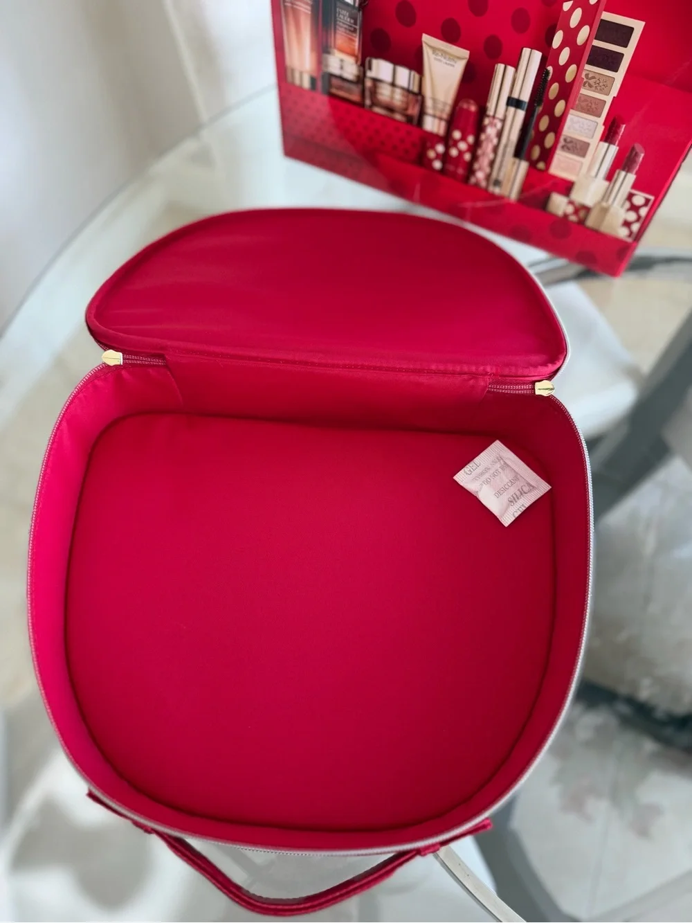 Estée Lauder Cosmetic Case